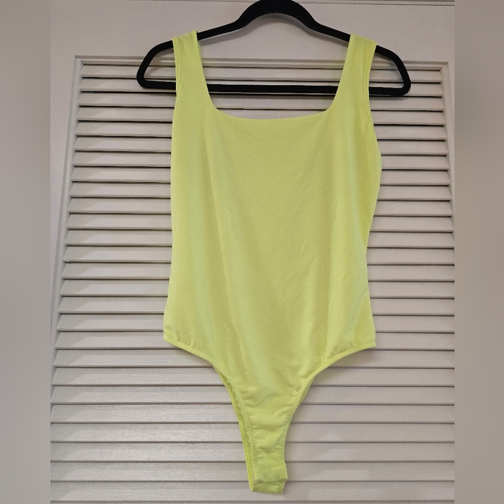 London Rose - Neon Greenish-Yellow Sleeveless Stretch Bodysuit